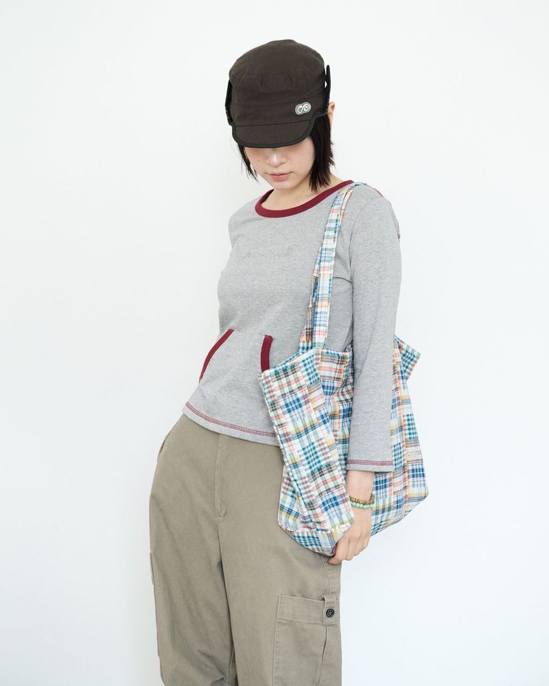 Patch Pocket Capri Sleeve