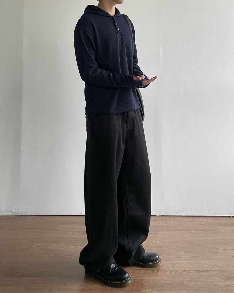 Roam Non-Fade Denim Pants