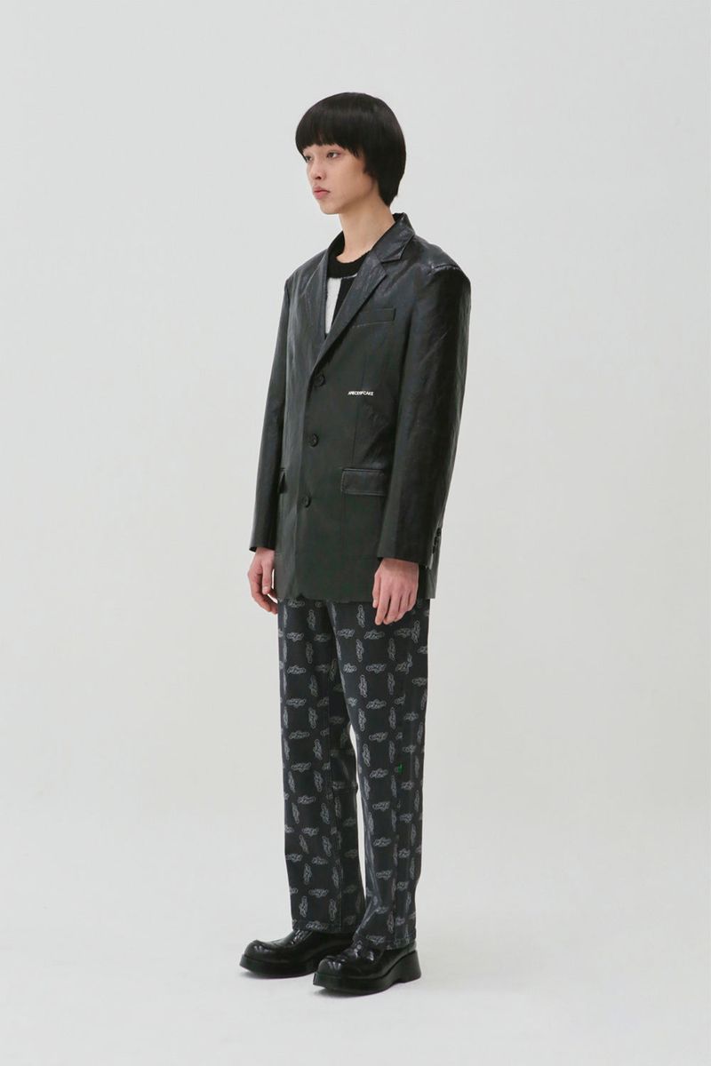 FLIP Crack Leather Blazer_Black