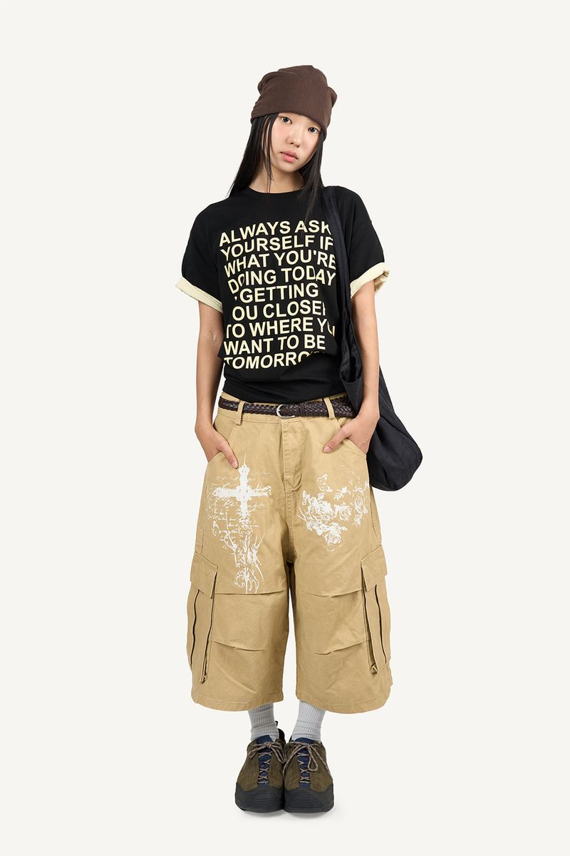 Cross-print Cargo Bermuda Pants