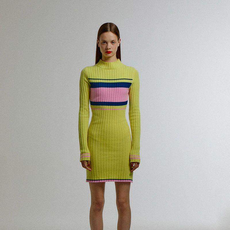 JE NE SAIS QUOI ENSEMBLE（ジュヌセクワアンサンブル）の「NEW SLIM MINI DRESS_YELLOW（Dresses）」