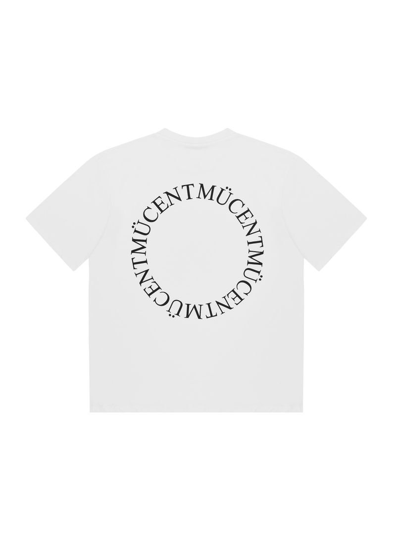 MUCENT(ムセント)の「MUCENT SIGNATURE BACK LOGO T (MAN, WHITE)(Tops)」