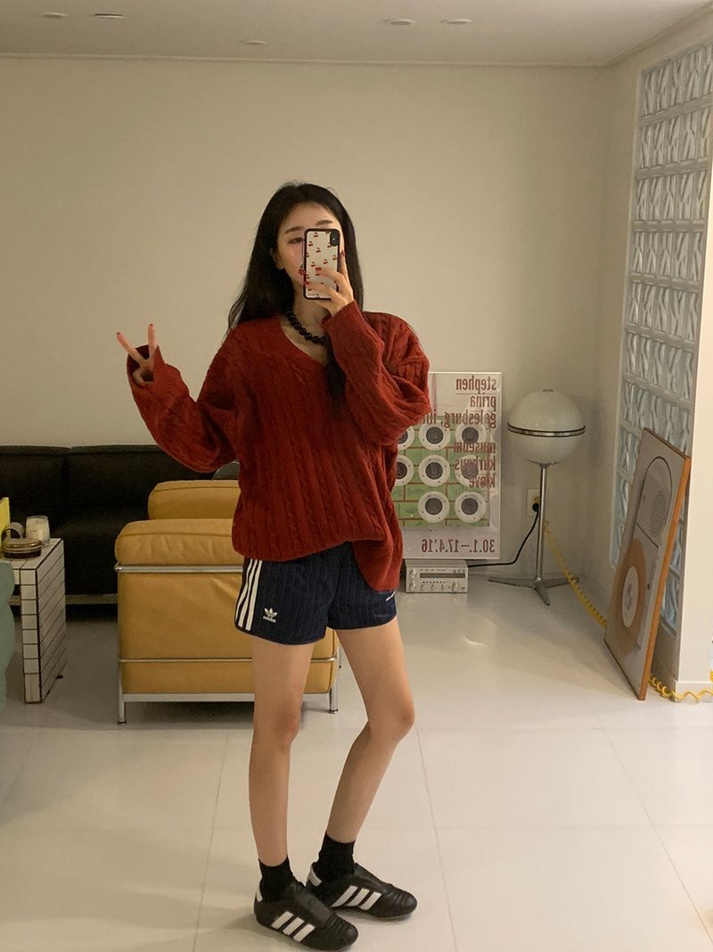 [MADE] Ethol twisted V-knit