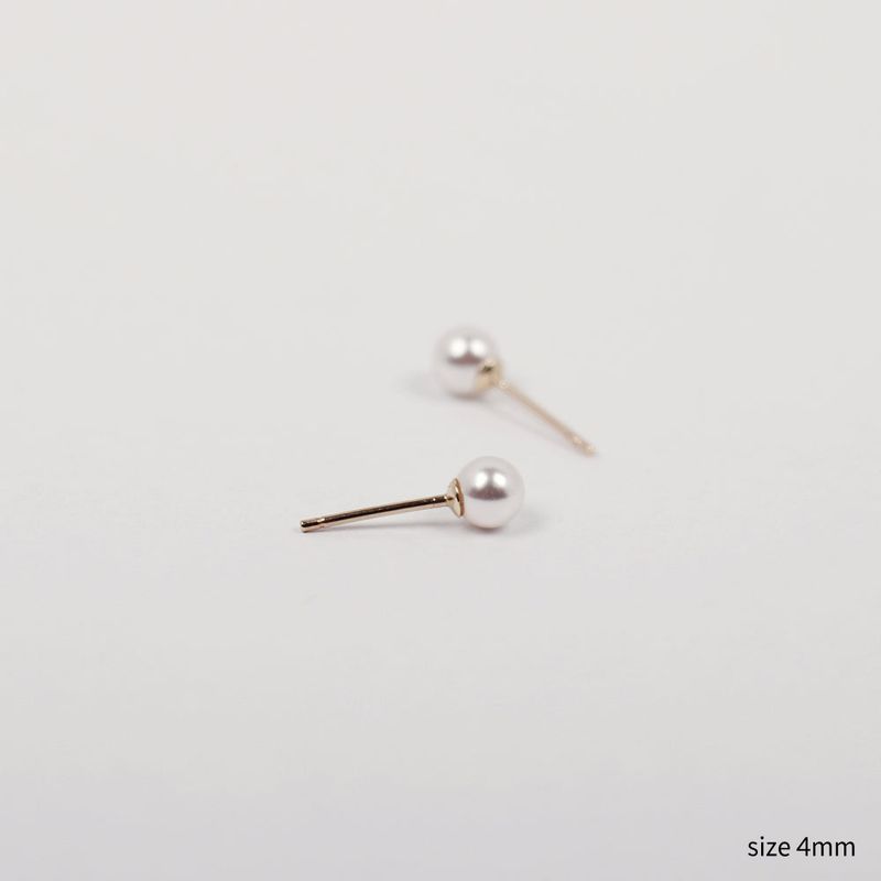 14K Gold Swarovski Pearl Earring (4mm + 14k gold clutch)