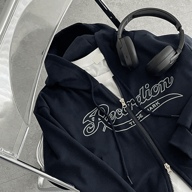 hijjoo（ハイチュー）の「Recotoway Hood Zip-Up（Tops）」
