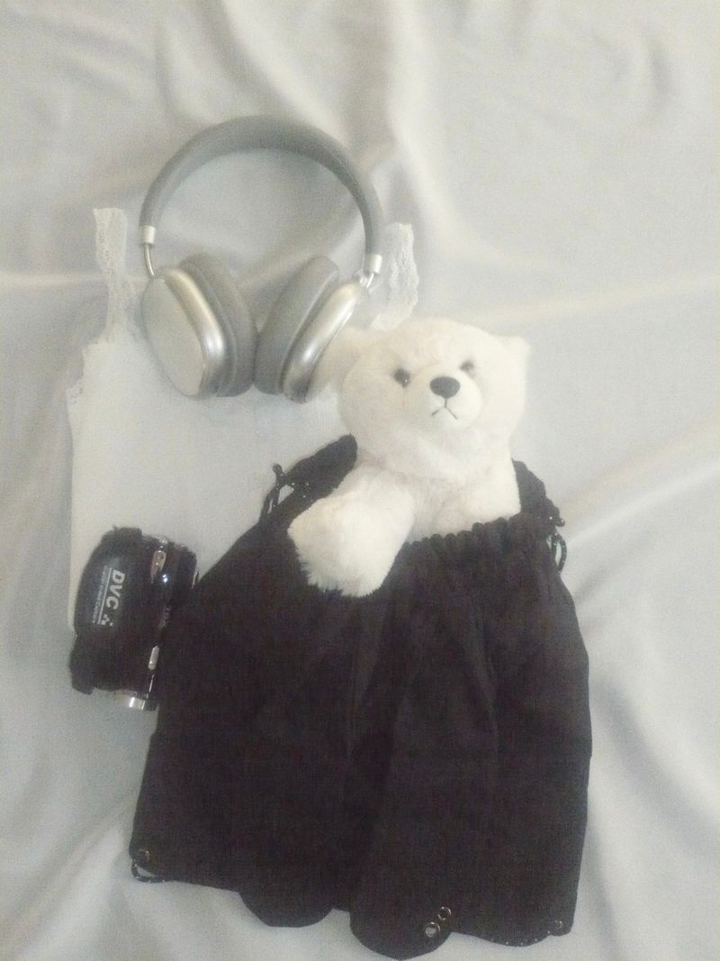 Rabbit hoodie bag
