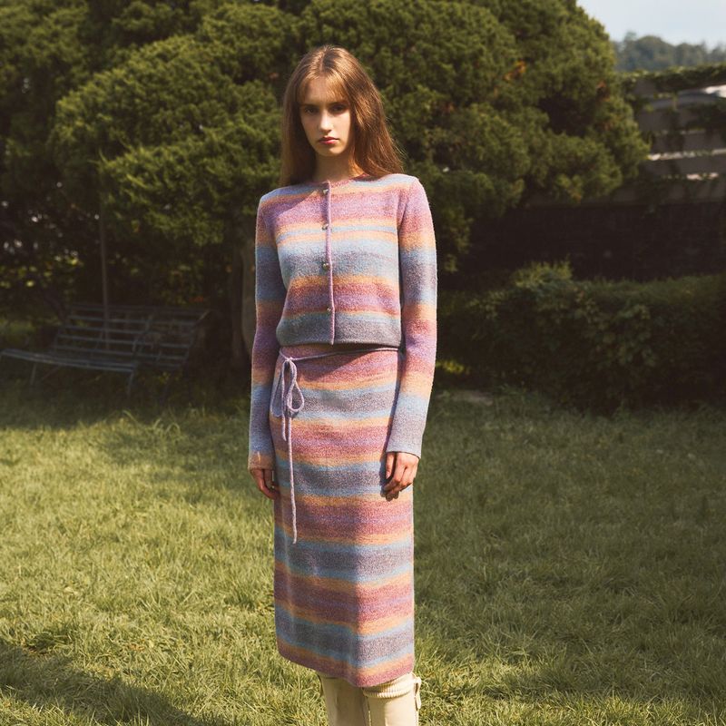 PASTEL GRADATION HEART BUTTON CARDIGAN - PURPLE