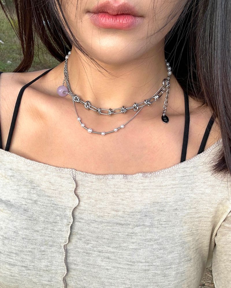 chain layered necklace