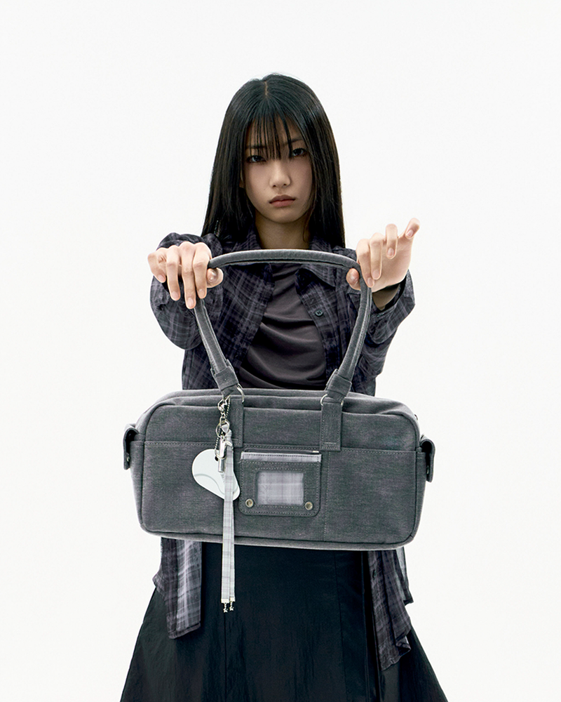 ojos（オホス）の「デタッチャブルキーリングバゲットバッグ / Stone Blue（バッグ）」