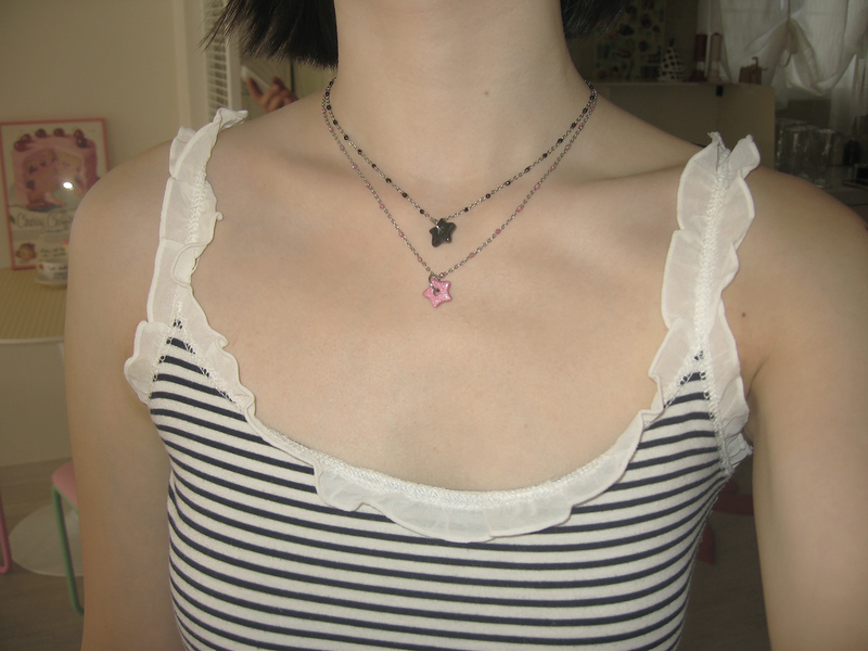 gleaming tiny star necklace [black]