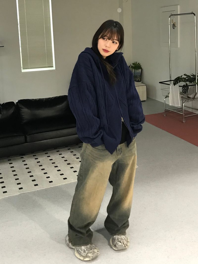 Millennial vintage wide denim