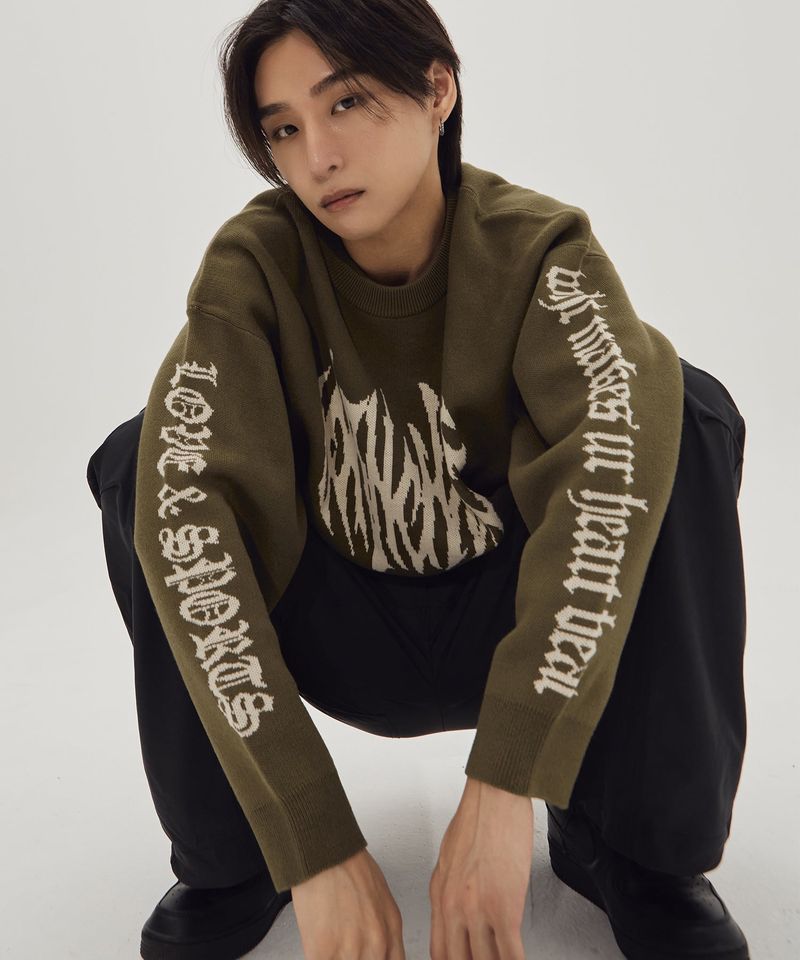HEART TRIBAL LOGO KNITWEAR