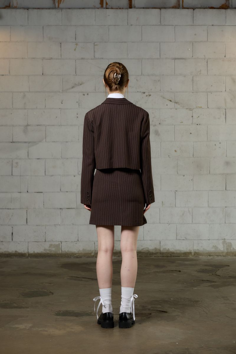 MEOW CROP BLAZER / BROWN