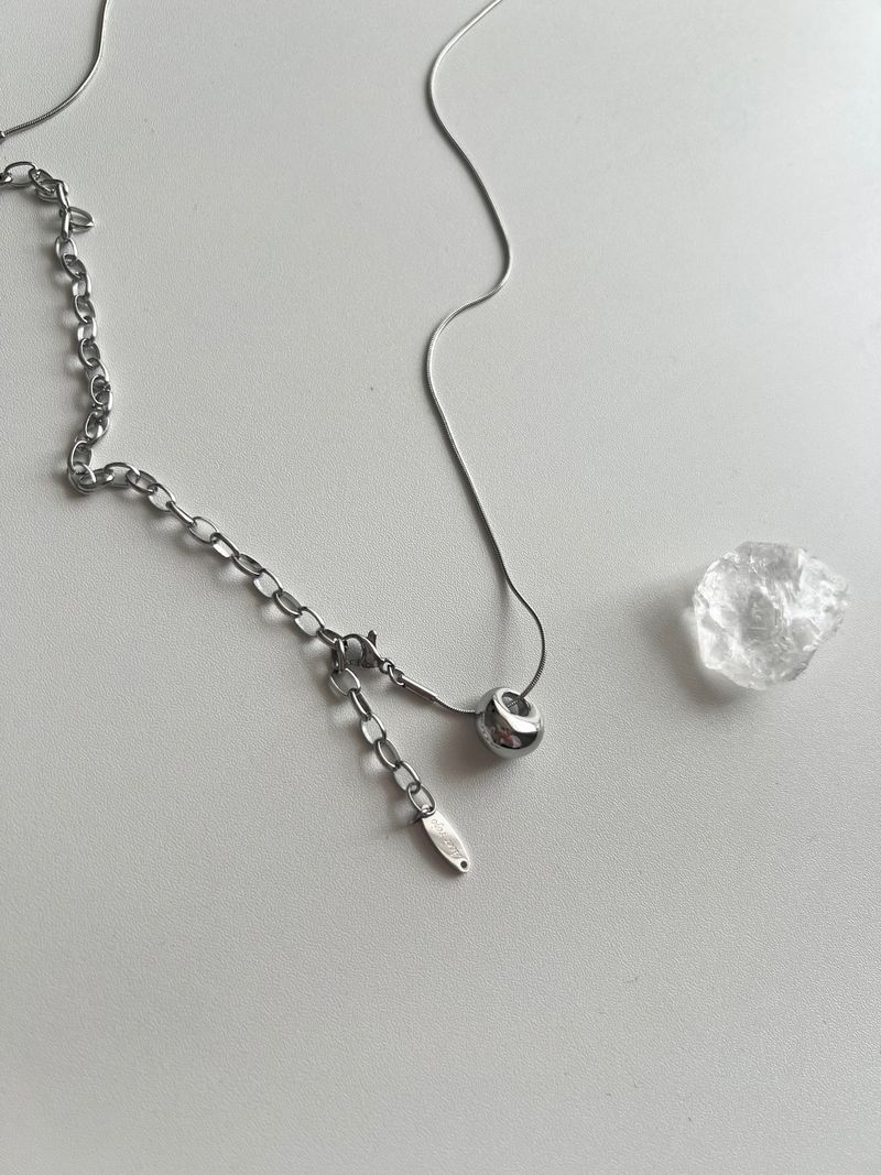 ddo vertical bold donut coin two way long layered necklace