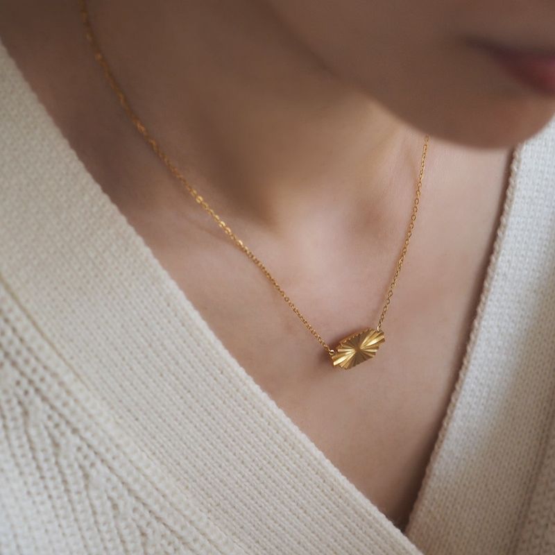 éclater(エクラテ)の「Reze Tag Necklace(Accessories)」
