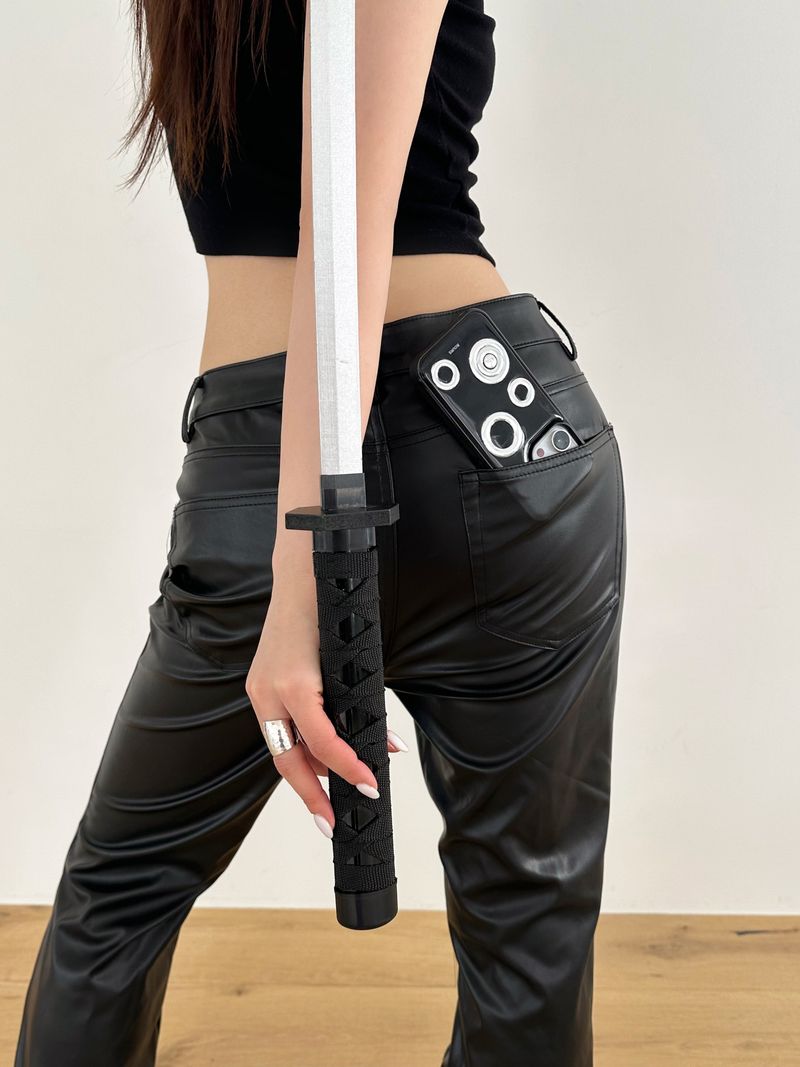 oren stud case (black)