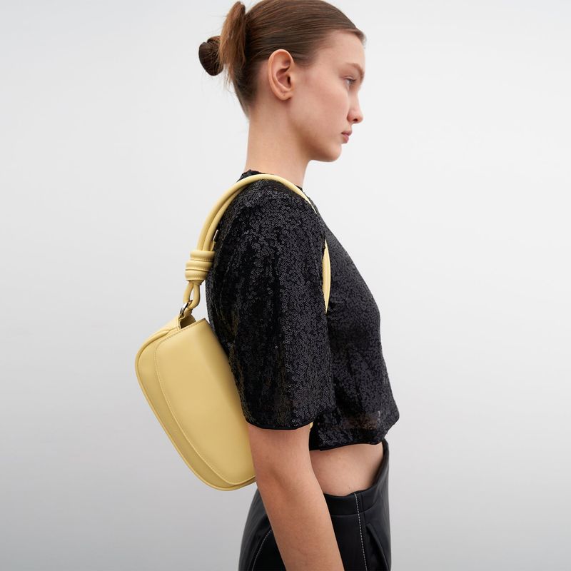 MUNIER（ミュニエ）の「KNOTTED FLAP BAG_BUTTER（Bags）」