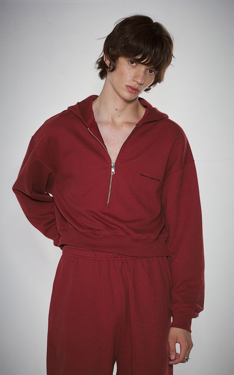 HAIF-ZIP HOODIE (CROP)_DARK RED