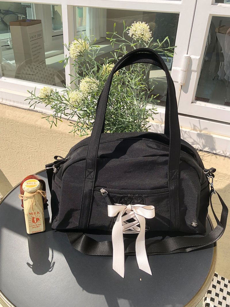 ovuni（オーブニ）の「Daily ribbon gym bag_black（Bags）」