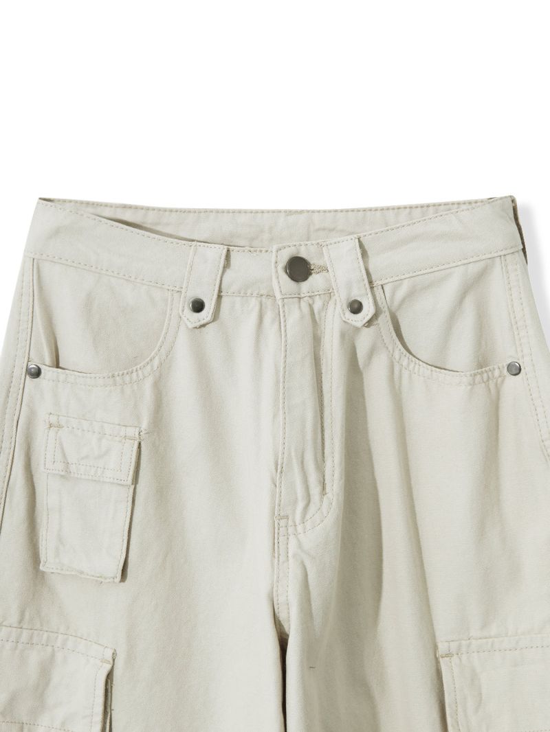 multi-cargo pants