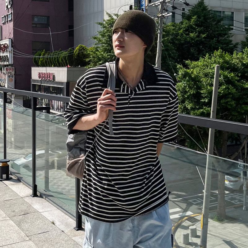 COSYHARU（コシハル）の「two stripe collar short sleeved T-shirt（Tops）」