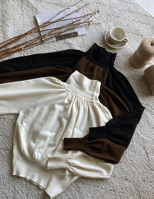 Colb Puff Shirring Button Polar Knit