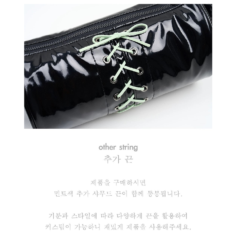 2WAY BELTED STRAP BARREL BAG SMALL_GLOSSY BLACK