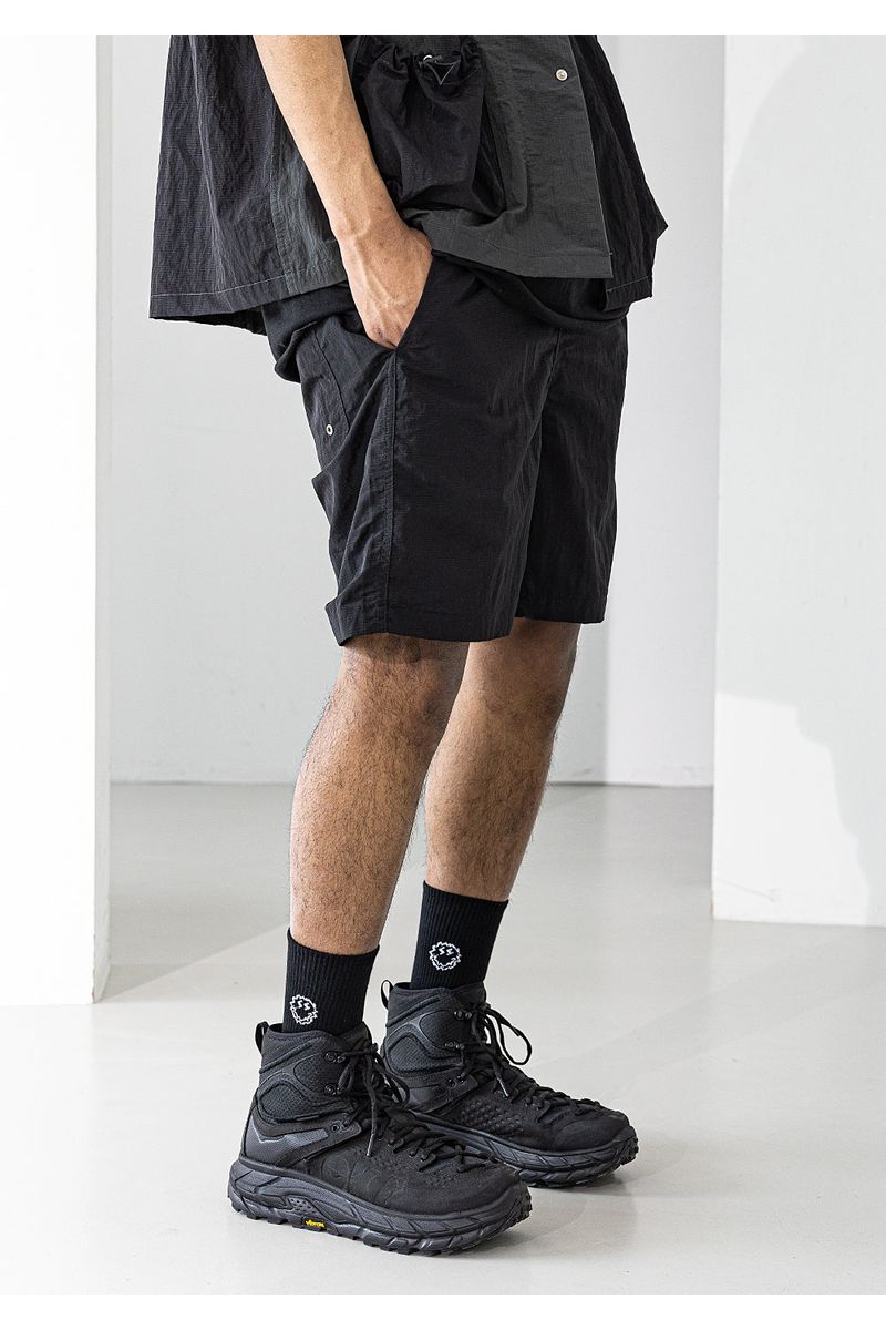 NYLON METAL SHORT PANTS