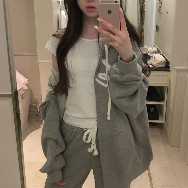 Whisfairy（ウィスフェアリー）の「Dear Hoodie Zip-Up - GRAY（Tops）」