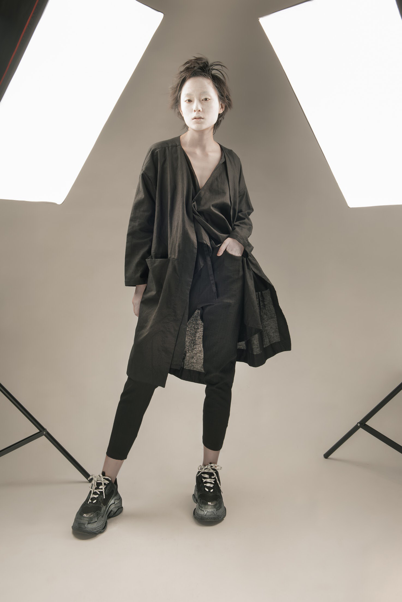 HEADLESS（ヘッドレス）の「HEADLESS（Pants）」