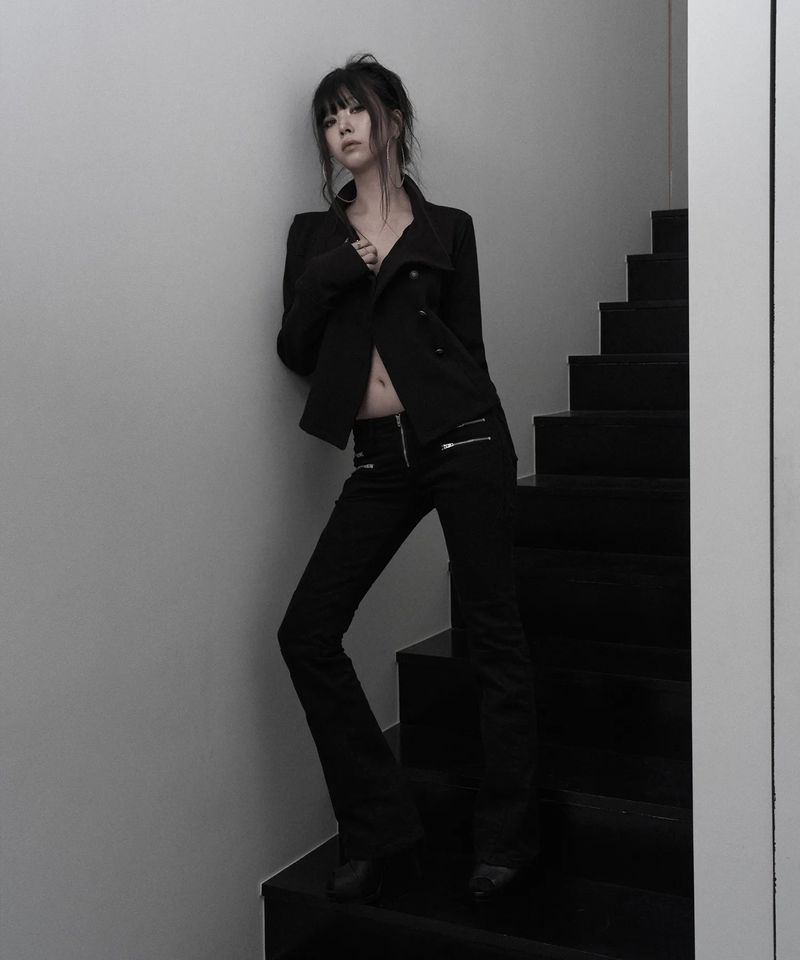 [label] double zipper cut low-rise bootcut pants (black)