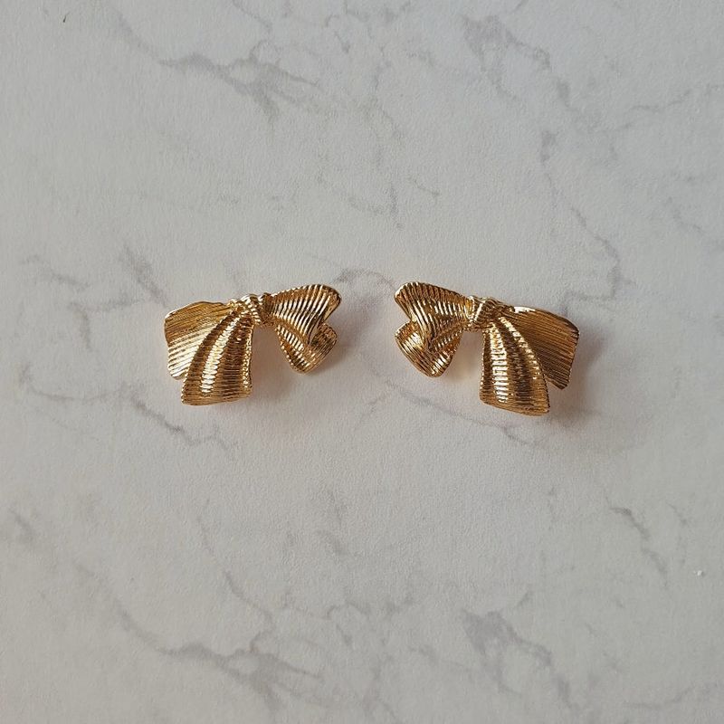 ジェーンリボンピアス - Gold Color