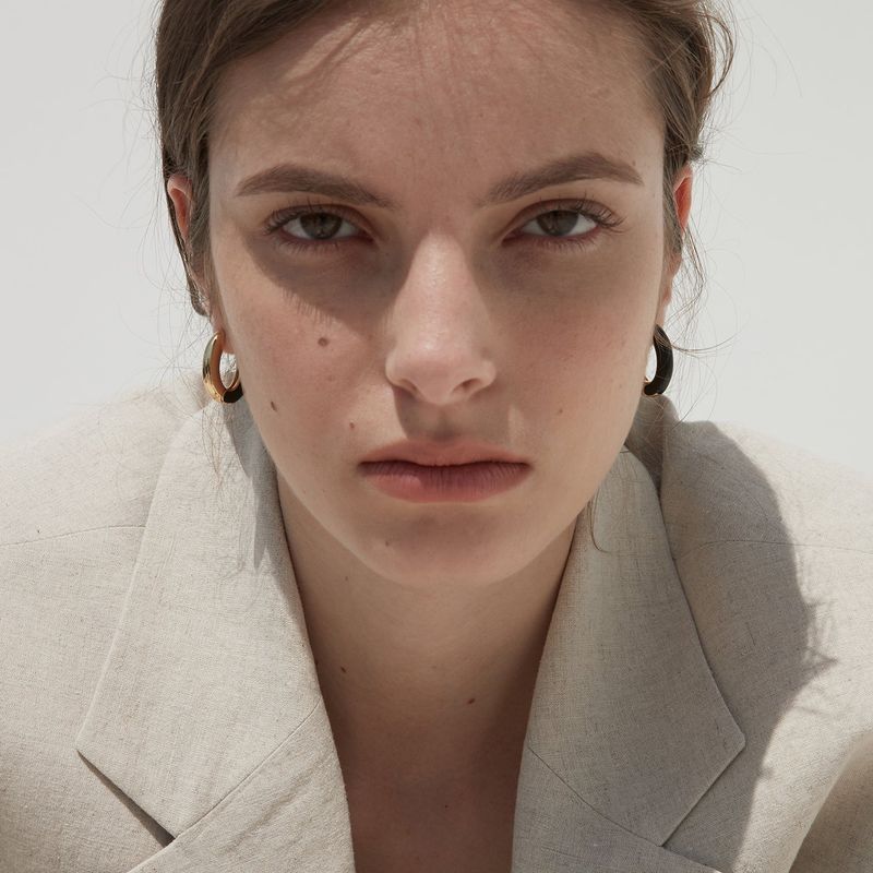 Viollina（ビオリーナ）の「Gelato Earrings_Black（Accessories）」