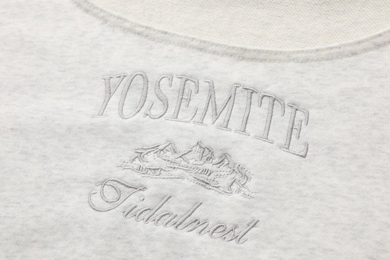 Yosemite Embroidered Crop Sweatshirt