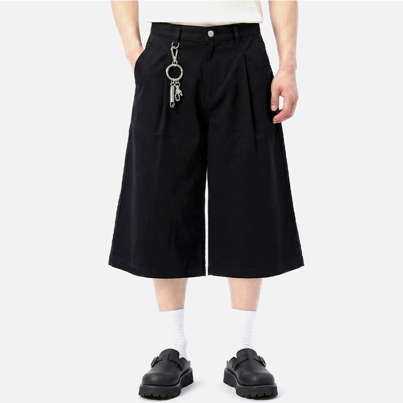 Wide Cotton Pleated Bermuda Shorts Black