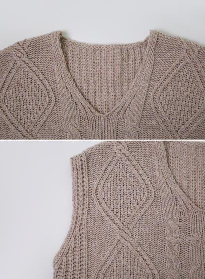 Cable V-neck Cashmere Knit Vest (4color)
