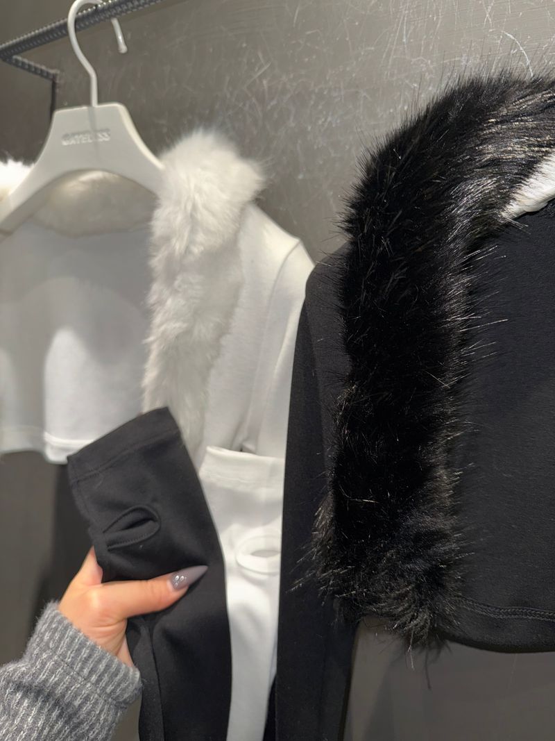 POMPOM BOLERO