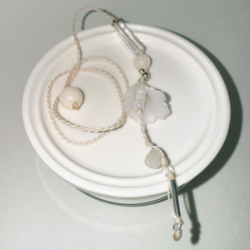 OMUMU(オムム)の「silver drop white flower bookmark(Miscellaneous Goods/Stationery)」