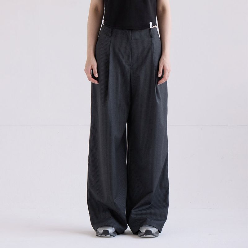 AACA（アカ）の「Pin Stripe Wide Pants_3Color（Pants）」