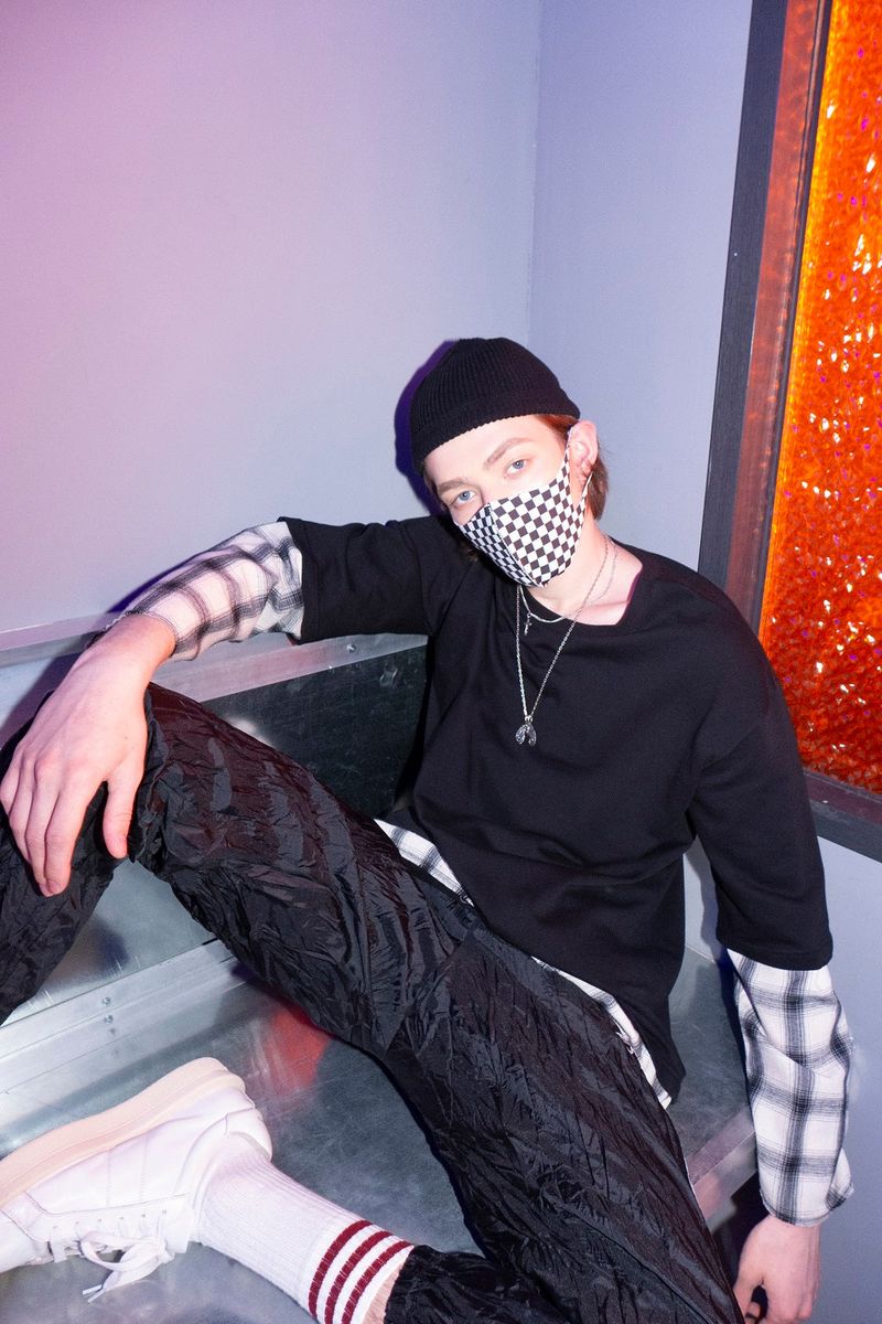 FASHION MASK - CHECKER BLACK
