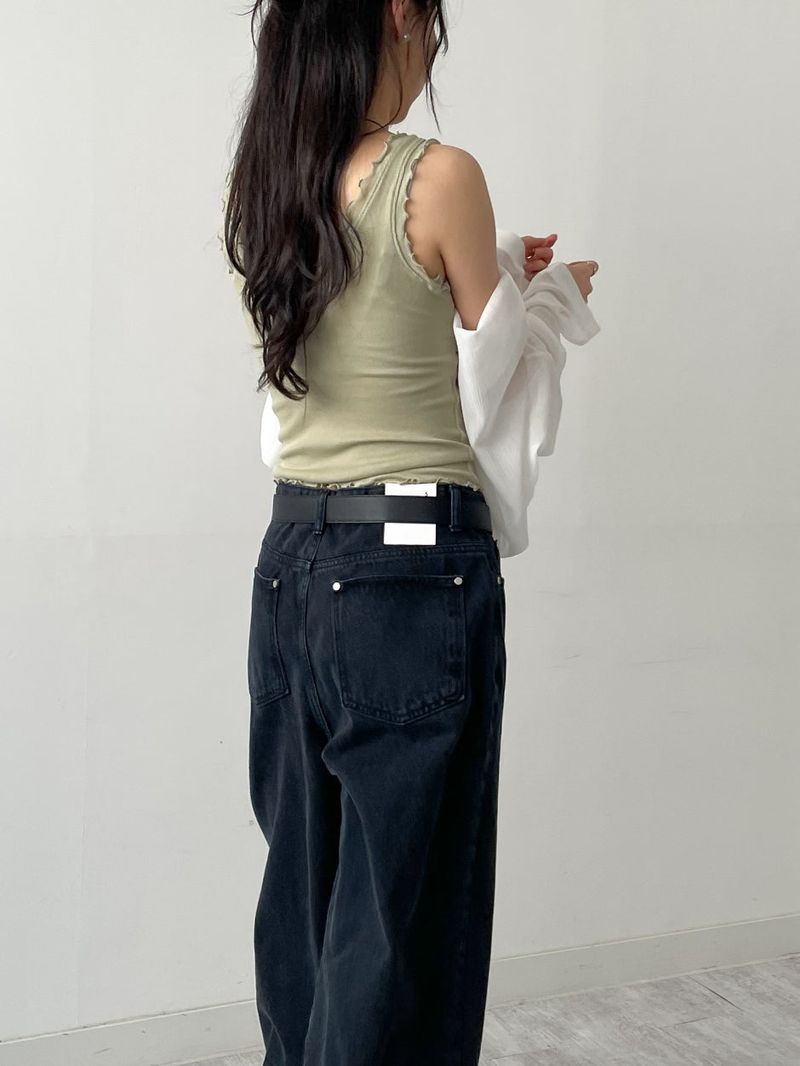 Ruffle V-Neck Sleeveless Top