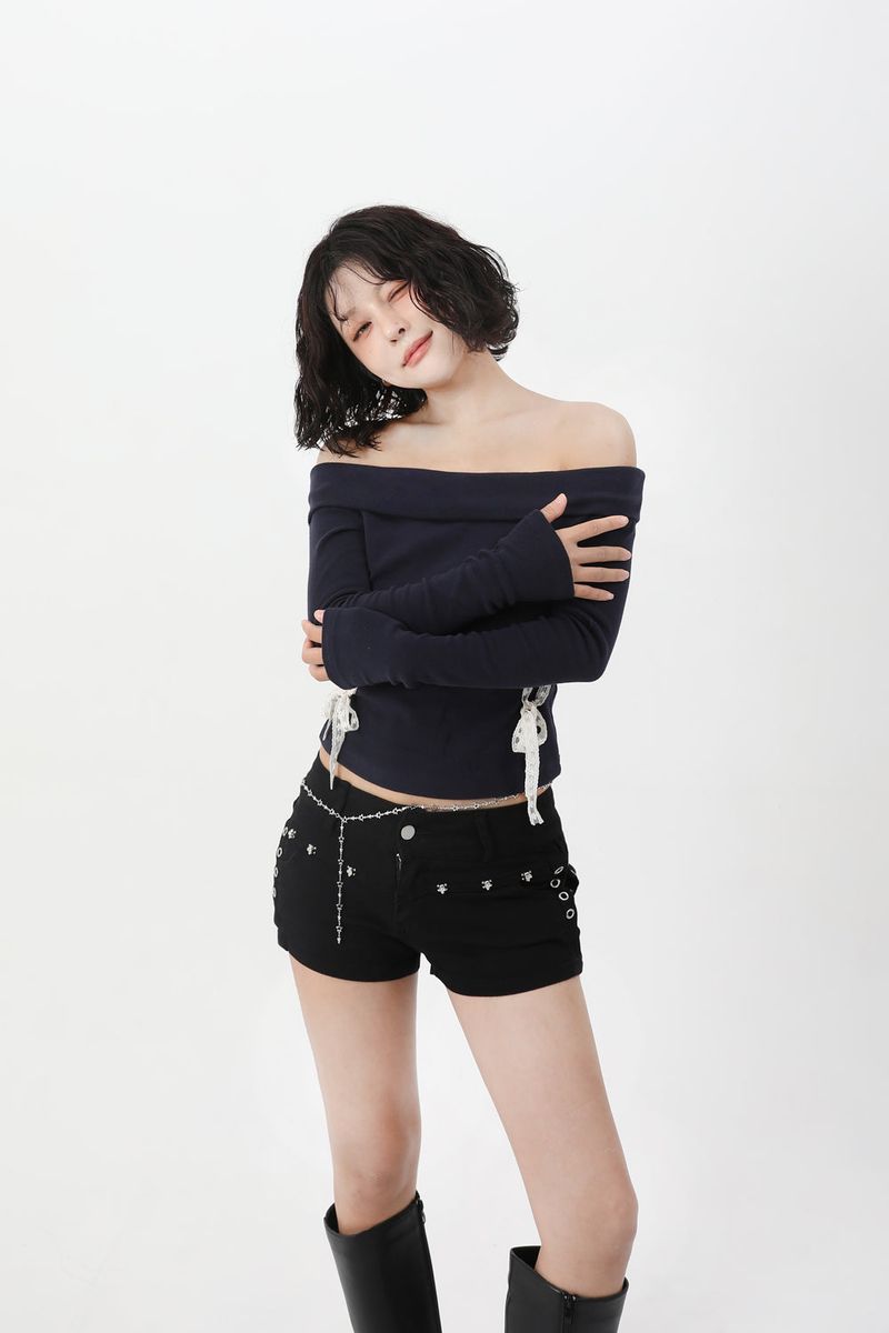 Offshoulder Lace Two-way T-shirt