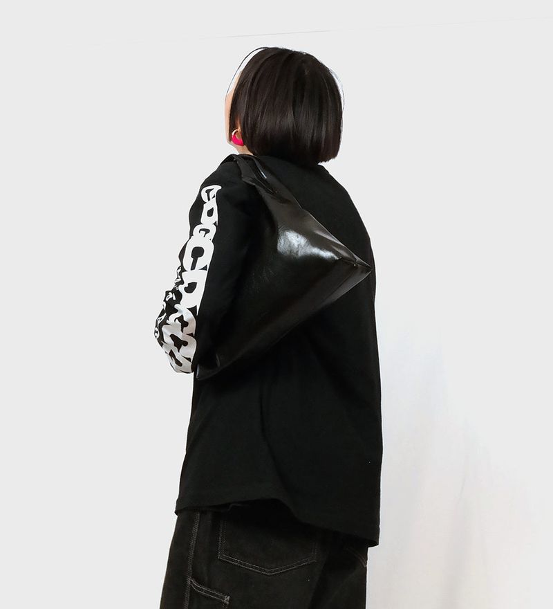 peak black