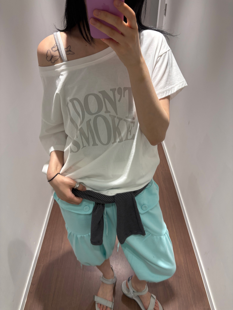 Monog off-shoulder T-shirt (2color)