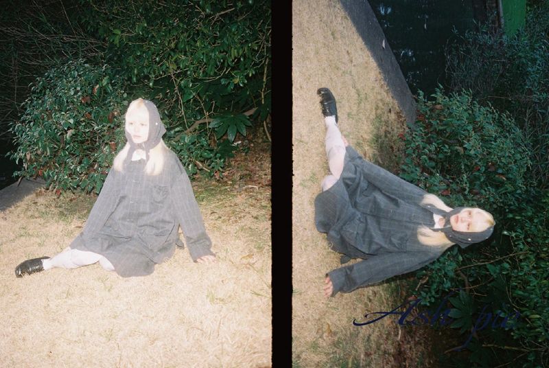 AW25 プリーツスカート