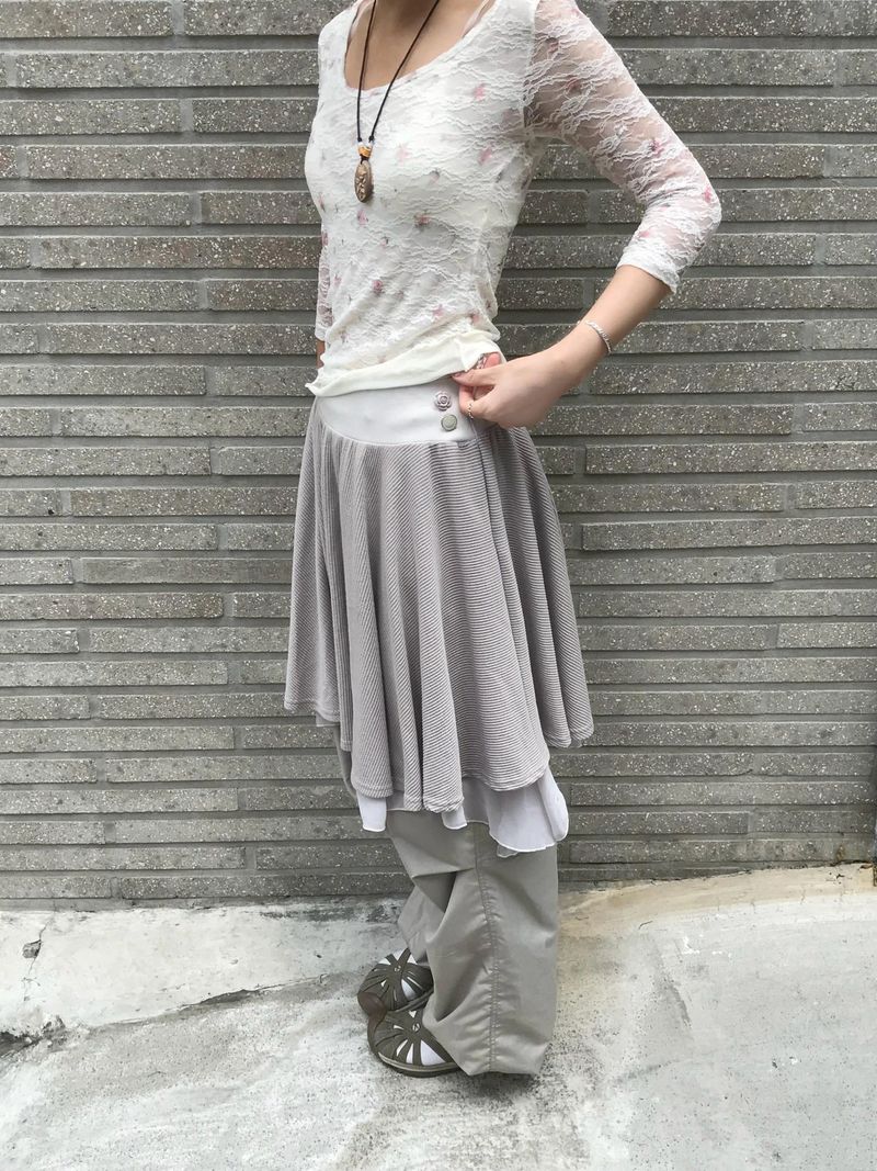 mile button layered skirt