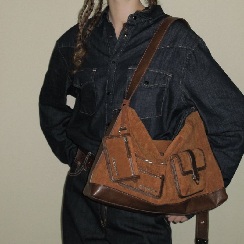 Cabinet Bag (suede brown)