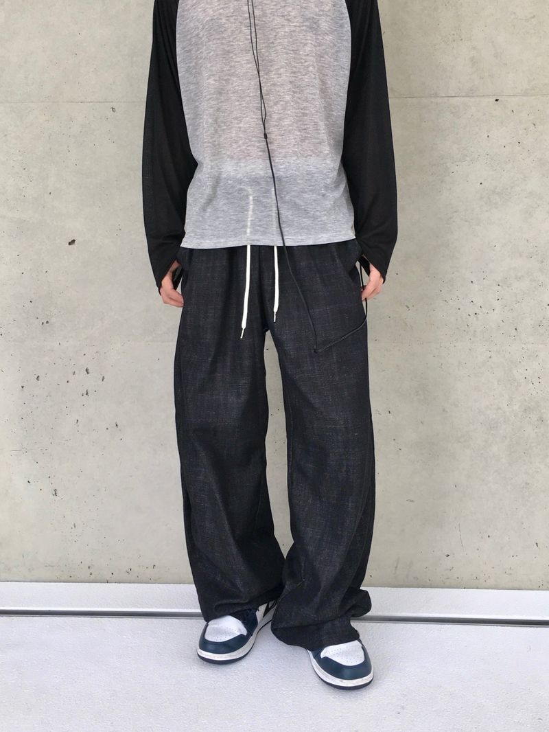 DISCERNMENT（ディサーンメント）の「スナップ ノンフェード デニム ストリング ワイドパンツ 2C（パンツ）」