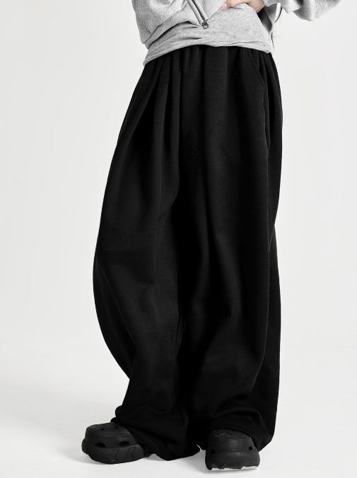 Nero Fleece Pintuck Pants