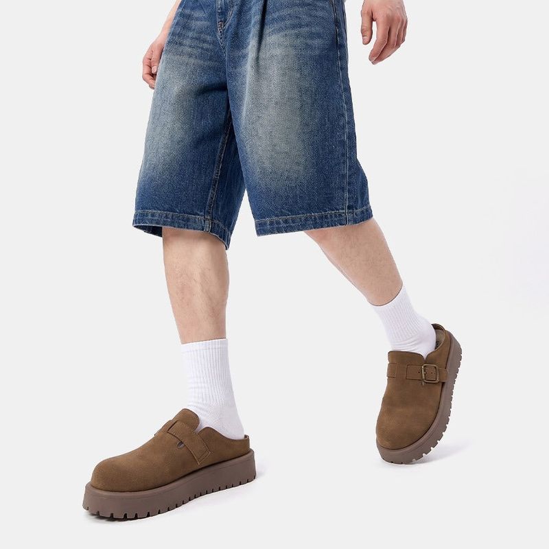 Buckle Round-Toe Clogs Camel